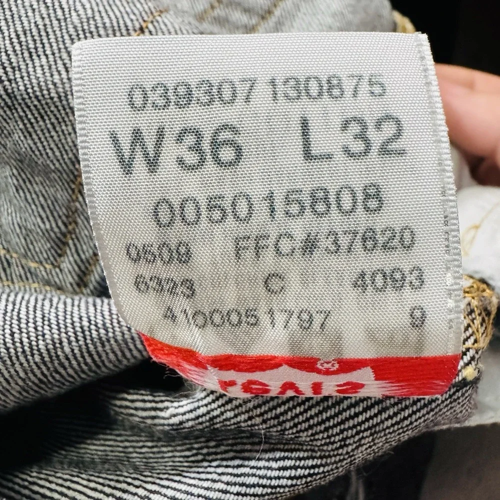 VTG Levis 501 XX Jeans Mens 36x32 Black Button Fly Straight Leg Denim Pants - Picture 9 of 12